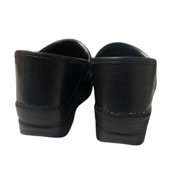 Dansko Professional Black Leather Clogs Size 41 (Women’s 10.5–11 / Men’s 7.5–8) - Picture 5 of 6